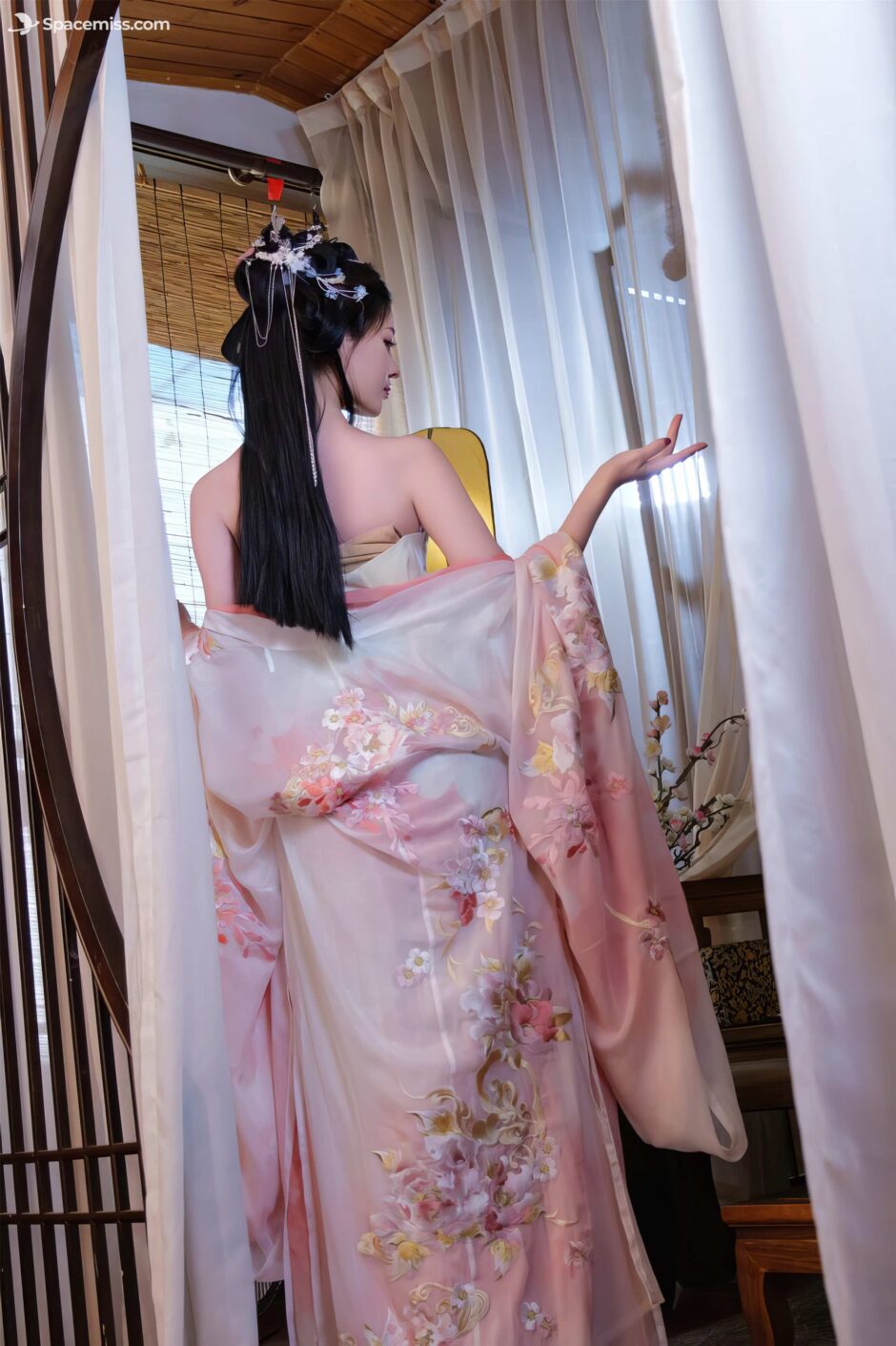 spacemiss.com-年年Nnian-霓裳-4