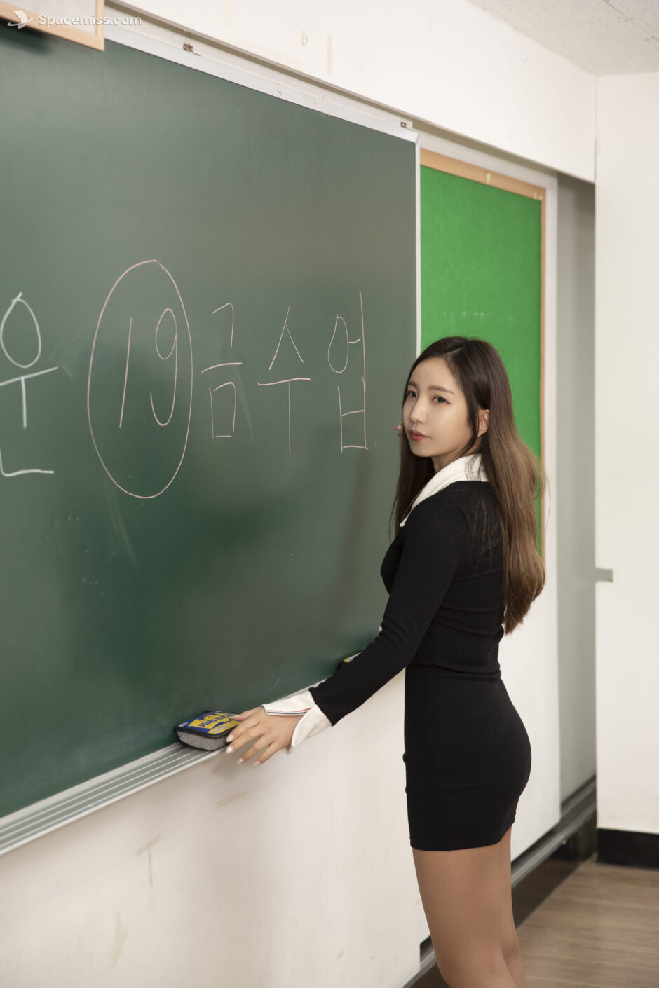 BUNNY-LeeHa-Fresh-teacher-007