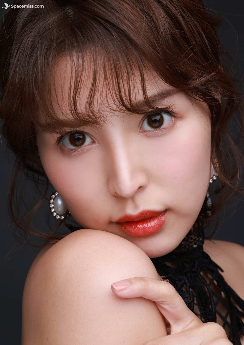 spacemiss.com-8woman-TREASURES-26