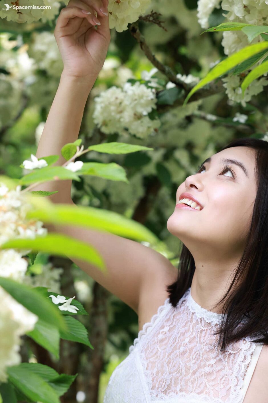 spacemiss.com-8woman-吉高寧々×五十嵐なつ-41