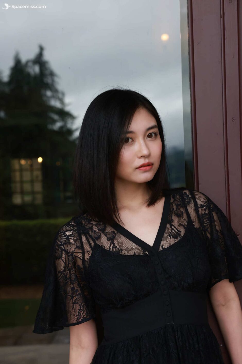 spacemiss.com-8woman-吉高寧々×五十嵐なつ-9